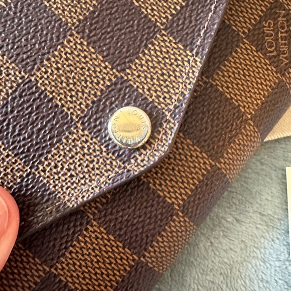 Louis Vuitton damier ebene Sarah wallet - Picture 15 of 16